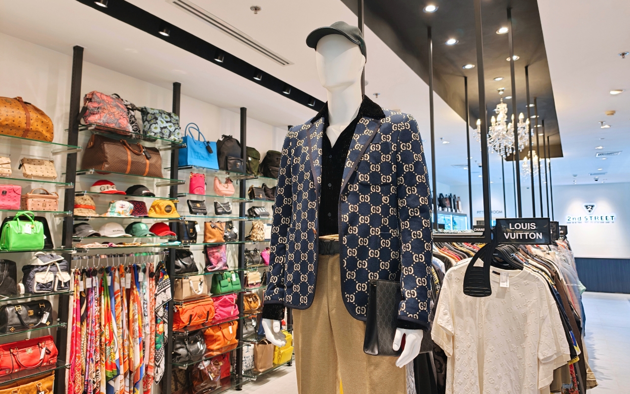 centralwOrld 【BRAND SPECIALTY】